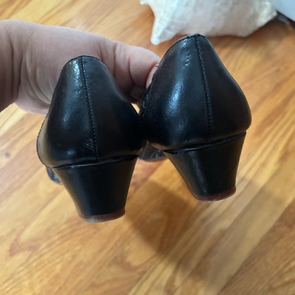 Vintage Black Woven Flats - Picture 6 of 10